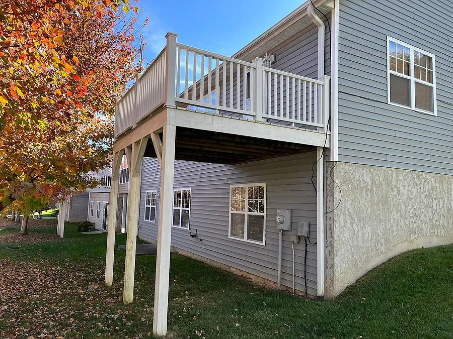 2 bed, 1850 sqft, $2,495 — Photo 2