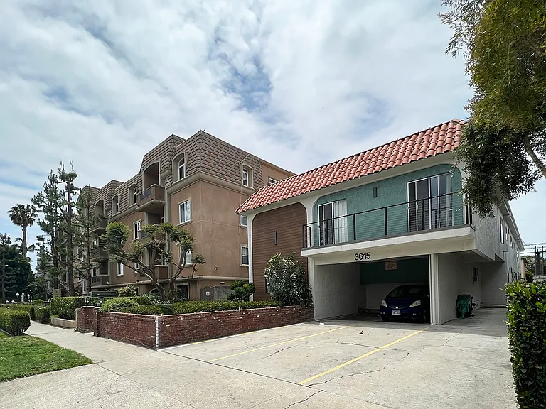 3615 Jasmine Ave #9 — Photo 3