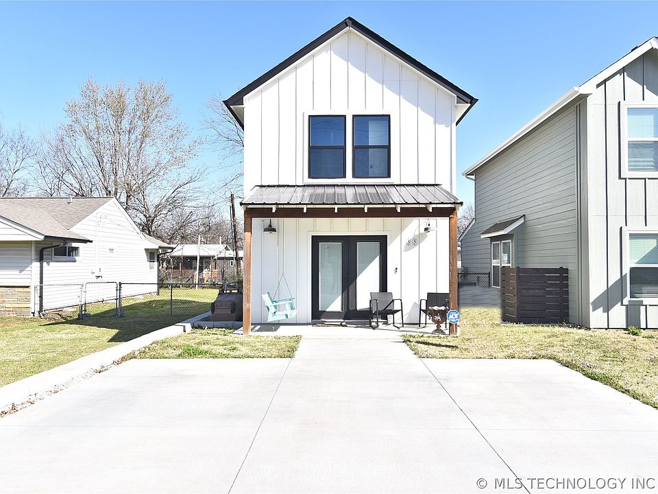 1st image of 35 W Main St