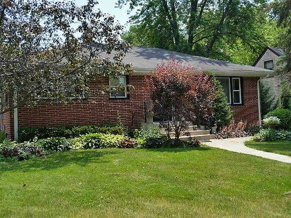 3rd image of 627 Welty Ave