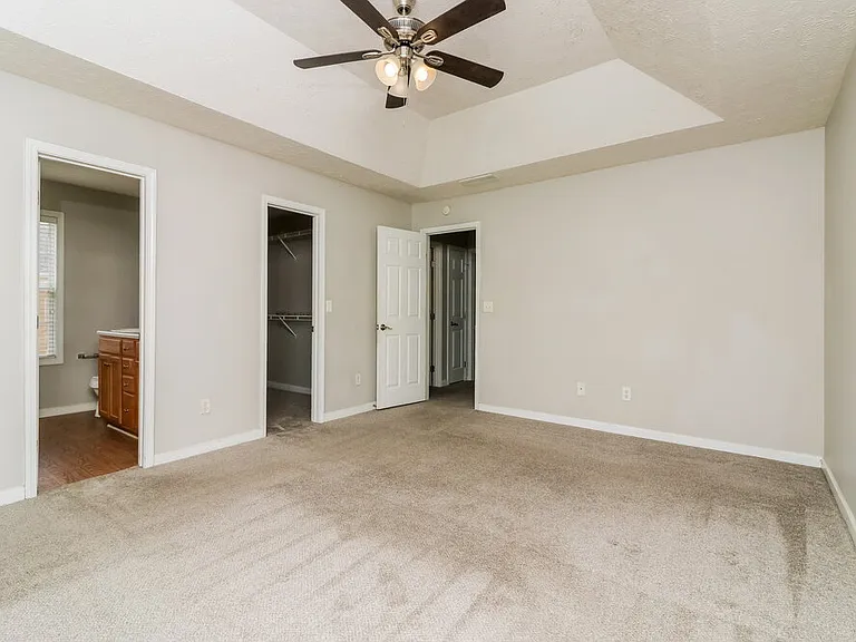 226 Overlook Ct — Photo 12