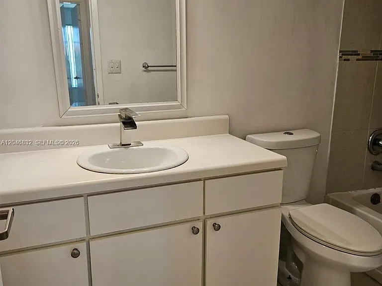 4900 NW 79th Ave #206 — Photo 10