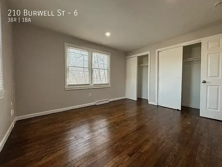 210 Burwell St #6 — Photo 2