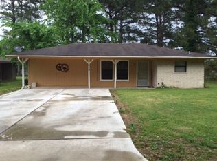 113 Oklahoma St, Huntington, TX 75949