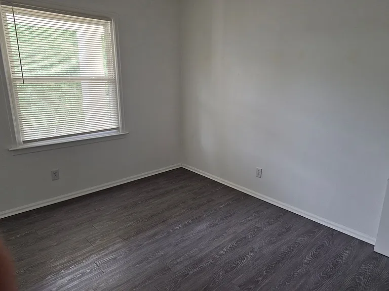 3514 Valleston Pkwy — Photo 7