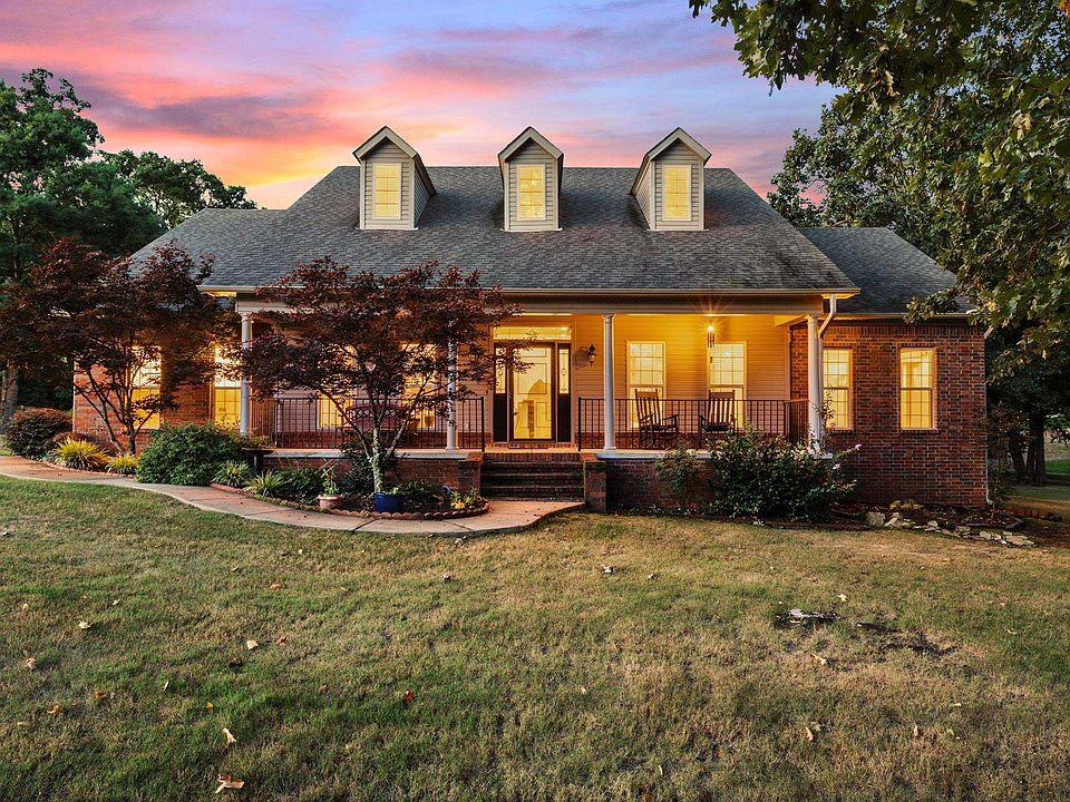 1st image of 82 Northlake Cir