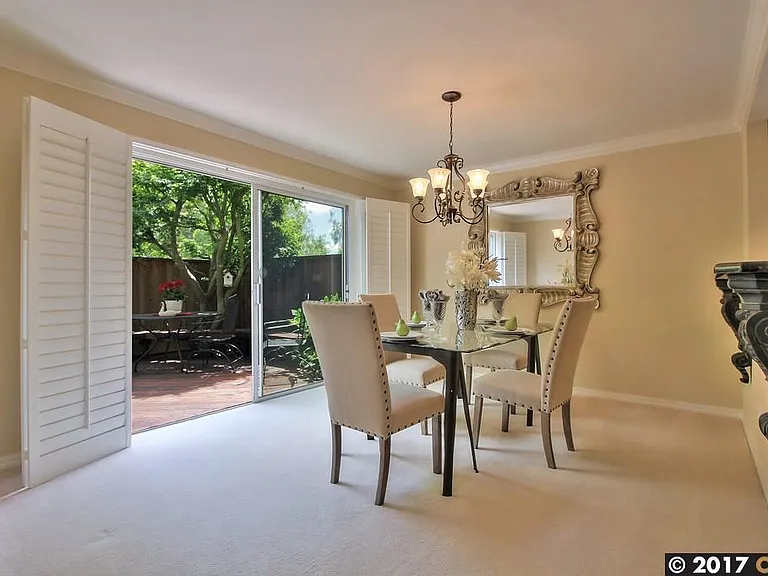 613 S Blackbrush Ln — Photo 4