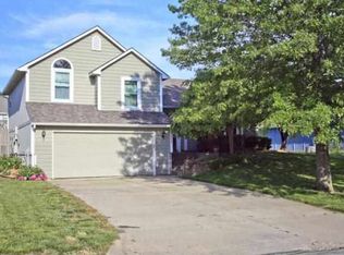 2832 Kensington Rd, Lawrence, KS 66046