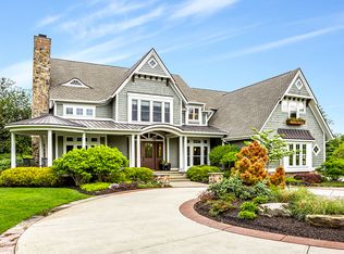 11576 Willow Bend Ct, Zionsville, IN 46077