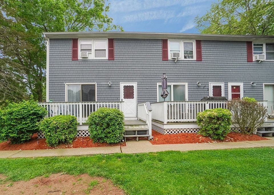 1st image of 120 Lewin St APT 1