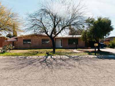 5962 E 18th St, Tucson, AZ, 85711
