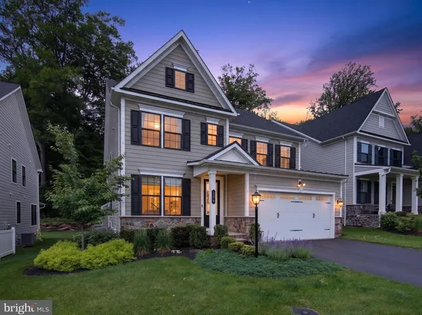 126 Cornell Rd, Newtown, PA 18940