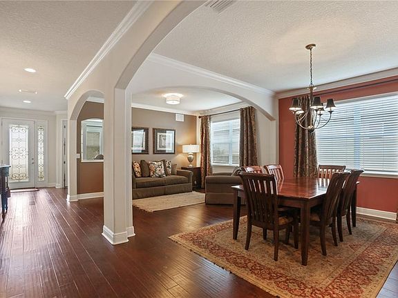 3rd image of 3209 Majestic View Dr