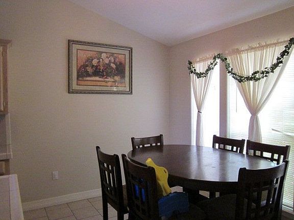 5th image of 6935 Linda Vista St