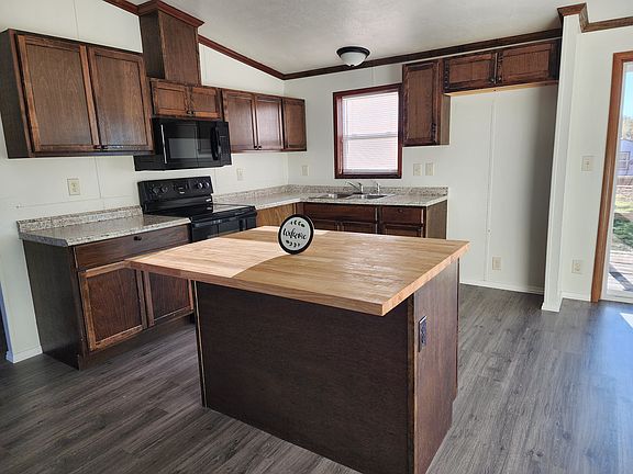 4th image of 25951 Grace Ln