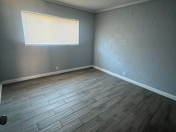 4th image of 801 W Lake Mead Blvd #1