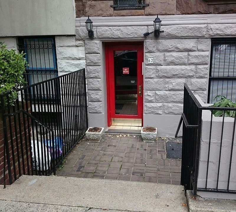 1st image of 62 W 91st St #33