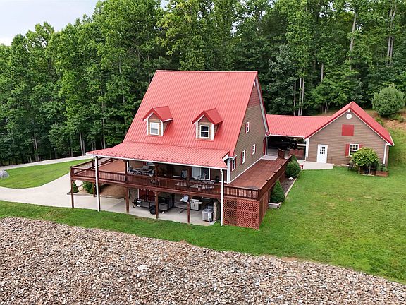 2nd image of 139 Pine Mountain Dr