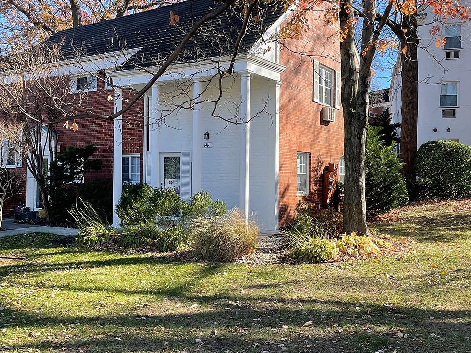 1st image of 1414 Martha Custis Dr