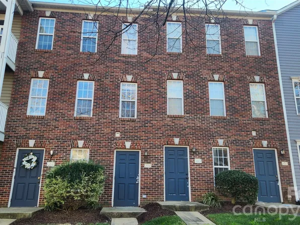 110 Steam Engine Dr Unit 204, Mooresville, NC 28115