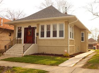 2821 Edgington St, Franklin Park, IL 60131