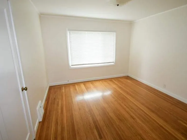1663 Filbert St — Photo 13