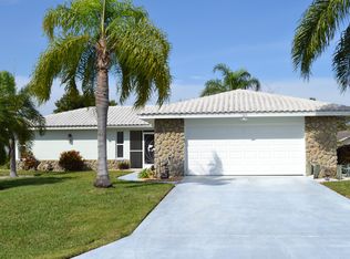 523 SE 33rd St, Cape Coral, FL 33904