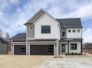 13000 Brick Rd, Granger, IN 46530