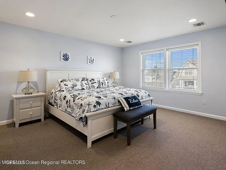 32 Niblick St — Photo 9