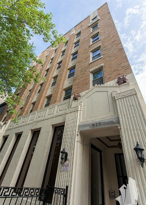 1st image of 925 W Carmen Ave APT 6G