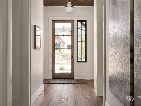 3rd image of 11071 N Elk Ridge Way
