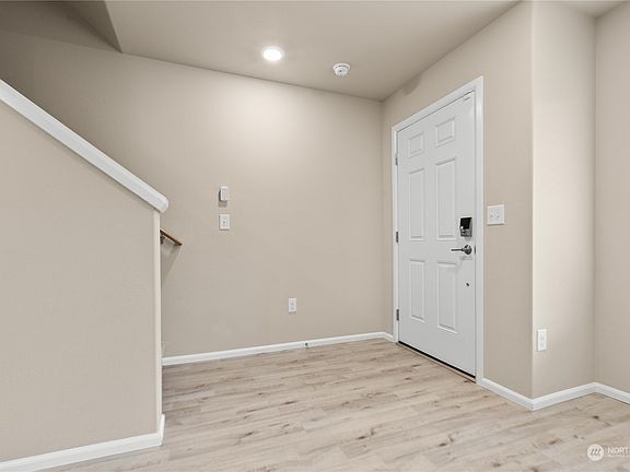 5th image of 17422 118th Avenue Ct E #A
