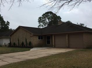 15802 Blackhawk Blvd, Friendswood, TX 77546