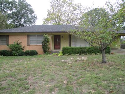 704 Tate St, Henderson, TX, 75654