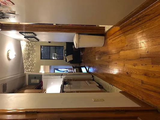 Rented by One New York Realty Inc | media 7