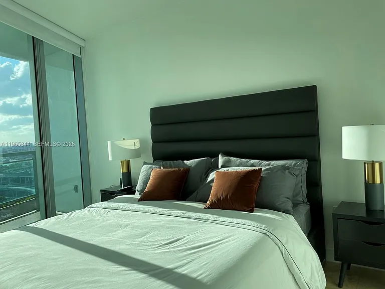 350 S Miami Ave #2114 — Photo 11