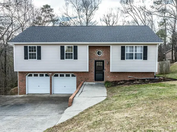 213 Johns Dr, Ringgold, GA 30736