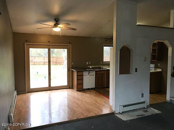4th image of 5261 S Westminster Ct