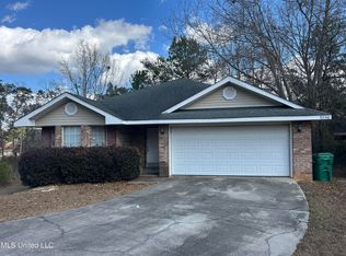 9840 Kaimuki Ct, Diamondhead, MS 39525