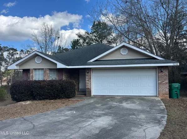 9840 Kaimuki Ct, Diamondhead, MS 39525