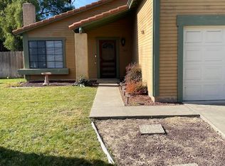 703 Valley Crest Dr, Oceanside, CA 92058