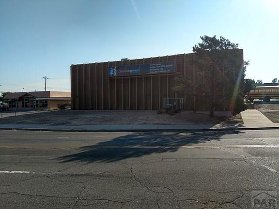 2nd image of 1906 N Hudson Ave