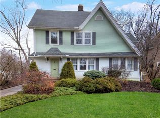 3091 Huntington Rd, Shaker Heights, OH 44120