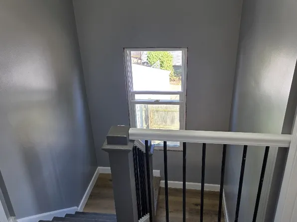 902 School Ave, Oshkosh, WI 54901