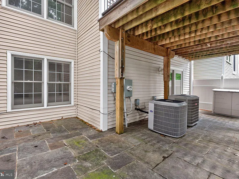 11432 Cedar Ridge Dr — Photo 26