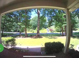 5425 Nestleway Dr, Clemmons, NC 27012