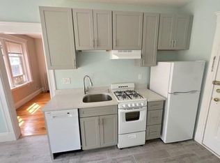 29 Irving St #12, Cambridge, MA 02138