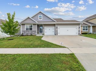 2013 2nd St SW, Altoona, IA 50009