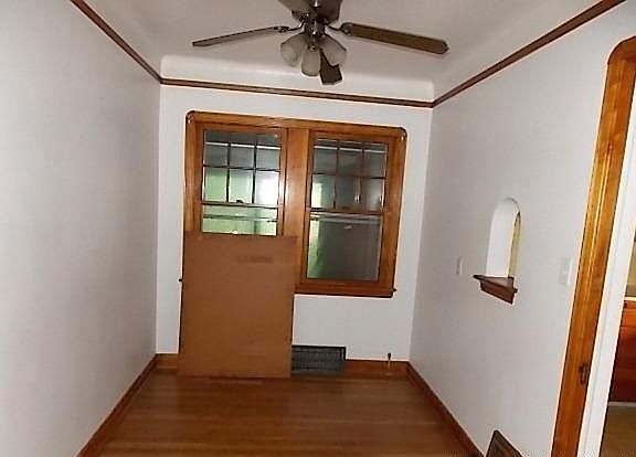 4th image of 114 Longford Ave