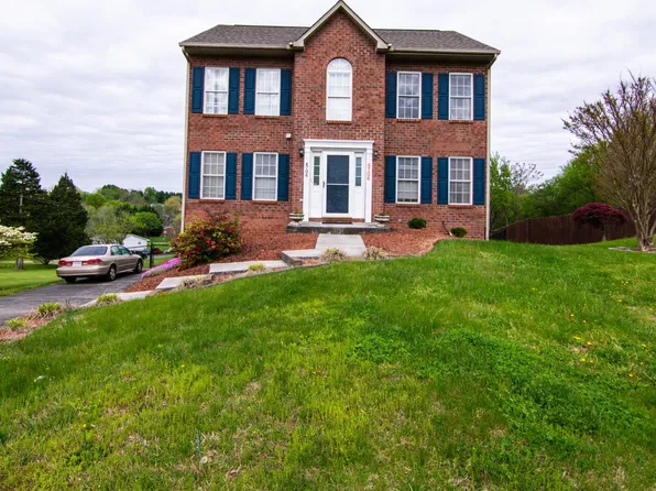 4706 Meadow Crossing Ln NE, Roanoke, VA 24019
